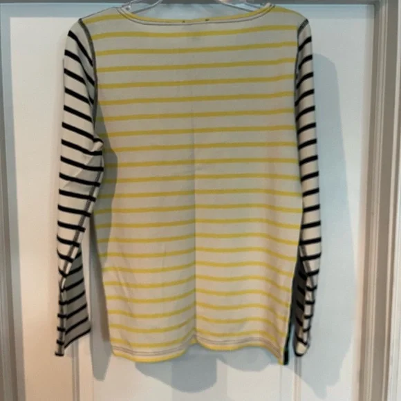 VGUC Fall bundle. Green J Crew vest with 3 coordinating shirts and one sweater - Picture 9 of 13